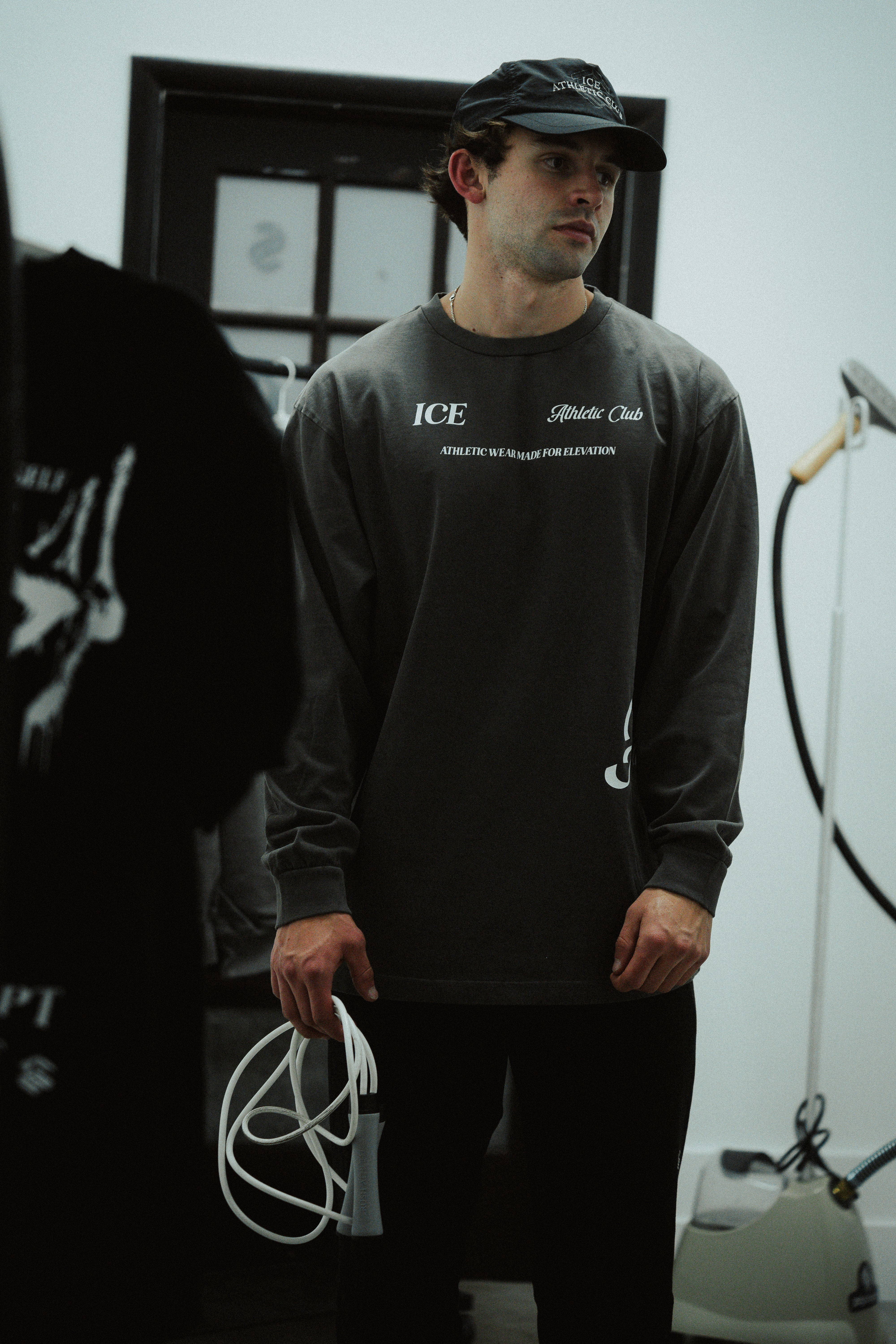 THE ATHLETIC CLUB LONG SLEEVE  - STORM GREY